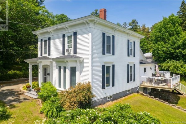 129 Pleasant, St  Stephen, NB, photo 2