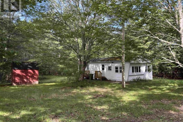 Living room - 129 Rhodenizer Road, Branch Lahave, NS B4V4K6 Photo 2