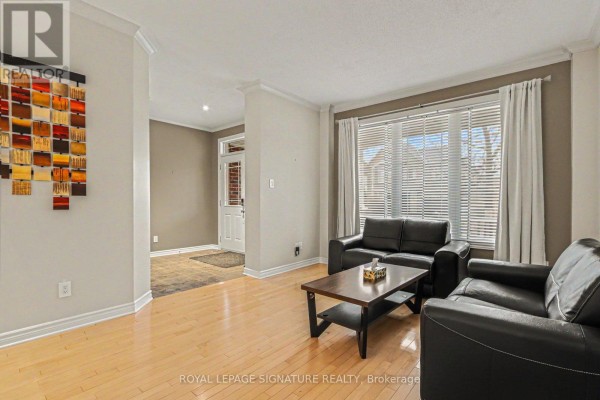 Dining room - 129 Tapestry Drive, Ottawa, ON K2J0H3 Photo 3