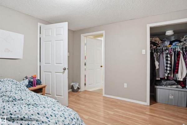 Bedroom 2 - 12908 120 Av Nw, Edmonton, AB T5L2R4 Photo 5