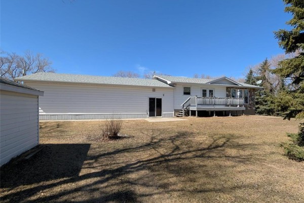 Living room - 129152 Road 53n Road, Brandon, MB R0M0S0 Photo 2