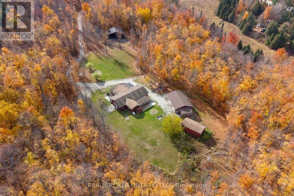 Kitchen - 12921 Highway 7, Lanark Highlands, ON K7C0C5 Photo 3