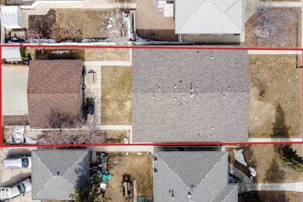 Den - 12928 - 12930 101 St Nw, Edmonton, AB T5E4E7 Photo 5