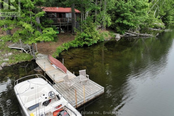1293 Causeway Drive, Algonquin Highlands, ON, photo 3