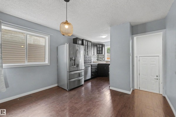 Bedroom 2 - 12944 117 St Nw, Edmonton, AB T5E5J7 Photo 5