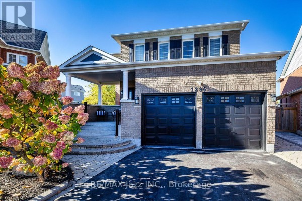 1296 Ravencliffe Court, Oshawa