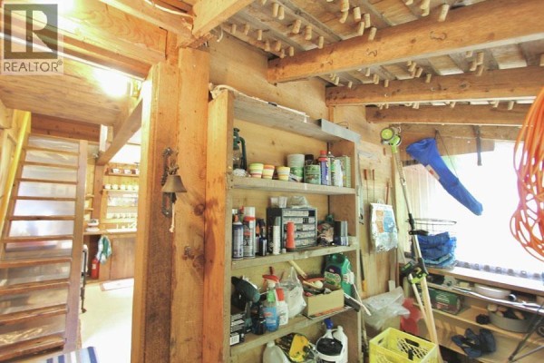 Kitchen - 12975 Tow Hill Road, Masset, BC V0T1M0 Photo 3