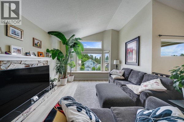 1298 Jordan Street, Coquitlam, BC V3B6M7 Photo 5