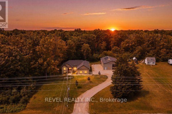 Kitchen - 1299 County Road 23, Norfolk, ON N0E1G0 Photo 3