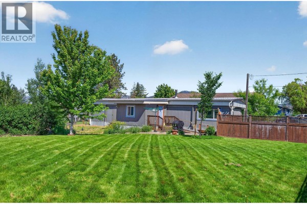 1299 Pinegrove Road, Kamloops, BC, photo 2