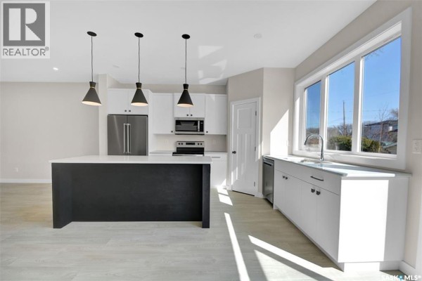 2pc Bathroom - 129a 107th Street W, Saskatoon, SK S7N1P2 Photo 5