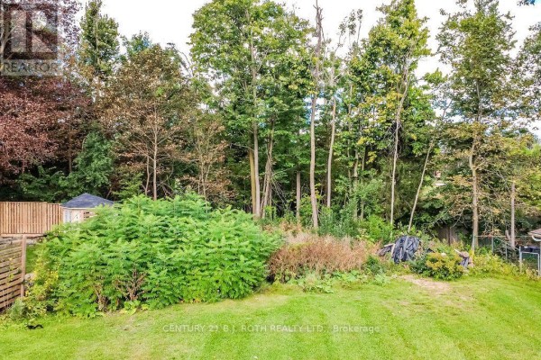 12a Ottaway Avenue, Barrie, ON L4M2W7 Photo 2