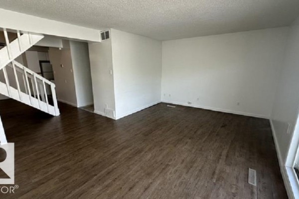 Bedroom 2 - 12c Meadowlark Vg Nw, Edmonton, AB T5R5X3 Photo 5