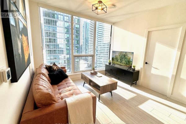 Dining room - 13 - 15 Mercer Street, Toronto, ON M5V1H2 Photo 3