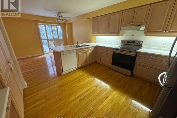 Dining room - 13 - 1905 Broad Hollow Gate, Mississauga, ON L5L3T4 Photo 4