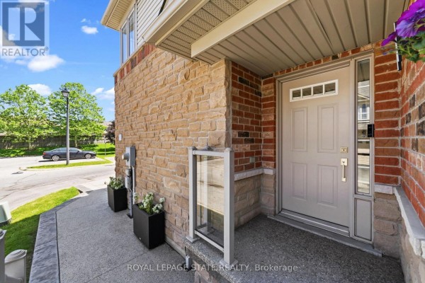 13 - 242 Upper Mount Albion Road, Hamilton, ON, photo 2