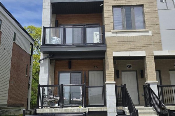 13 - 25 Isherwood Avenue E, Cambridge, ON N1R0E2 Photo 2