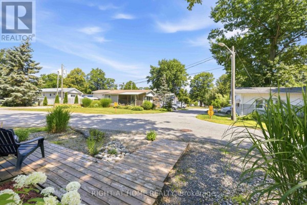 13 - 2891 Old Lakeshore Road, Sarnia, ON, photo 3
