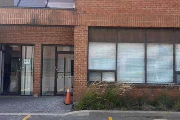 13 - 40 Pippin Road, Vaughan