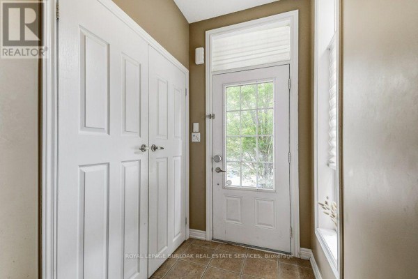Bathroom - 13 - 4165 Upper Middle Road, Burlington, ON L7M0V4 Photo 4