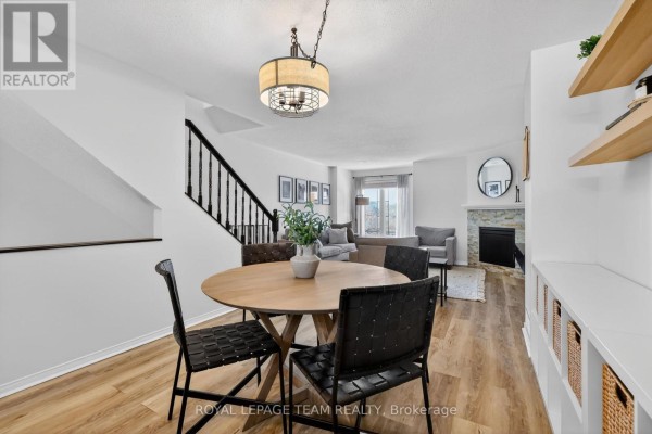 Dining room - 13 - 424 Hillsboro Private, Ottawa, ON K2M3A8 Photo 5
