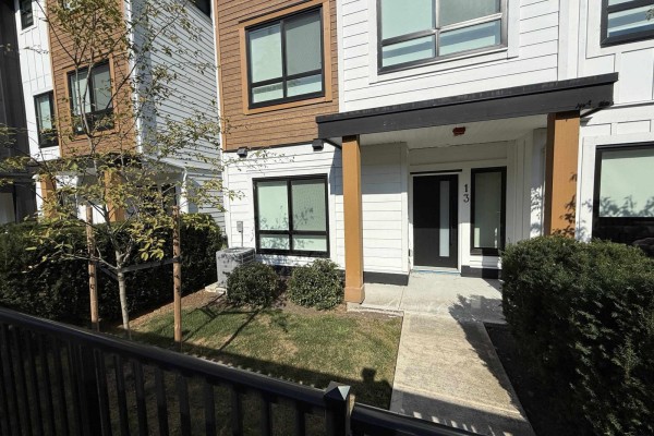 13 17538 100 Avenue, Surrey, BC V4N5H1 Photo 4