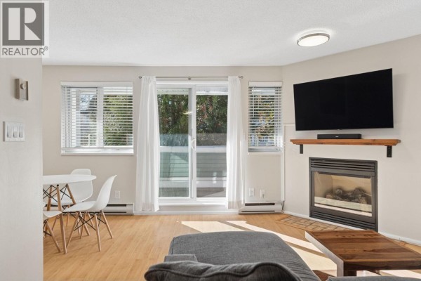 13 1949 8th Avenue, Vancouver, BC V6J1W2 Photo 5