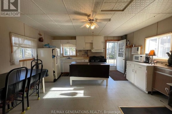 13 1st Street, Thunder Bay Remote Area, ON, photo 2