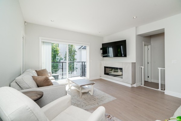 13 303 171 Street, Surrey, BC V3Z9P4 Photo 5