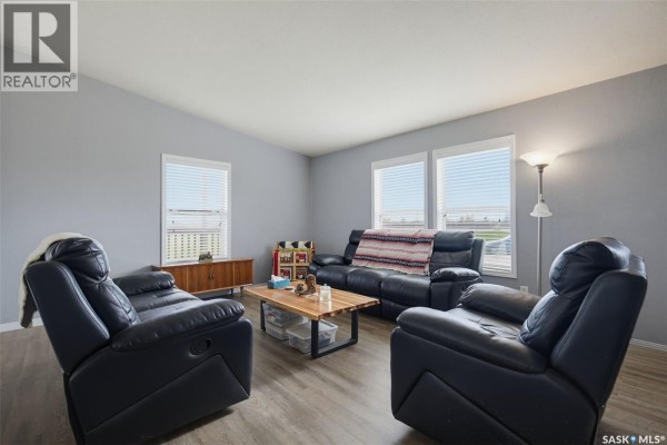 Bedroom - 13 401 Railway Avenue, Vanscoy, SK S0L3J0 Photo 4