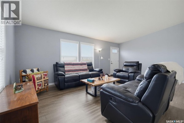 Bedroom - 13 401 Railway Avenue, Vanscoy, SK S0L3J0 Photo 5