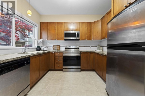 13 621 Langside Avenue, Coquitlam, BC V3J0A8 Photo 3