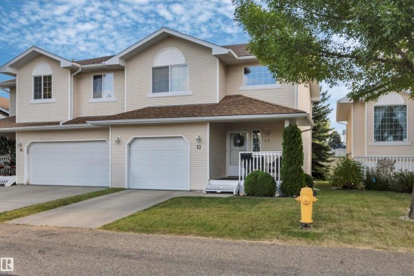 Kitchen - #13 6608 158 Av Nw, Edmonton, AB T5Z3H1 Photo 3