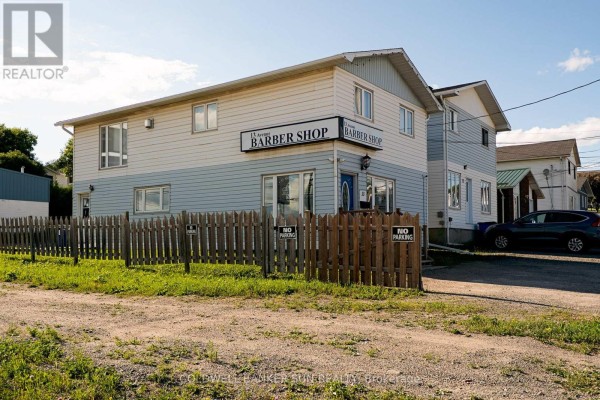 13 Avenue Road, Timmins, ON P4N5C8 Photo 3