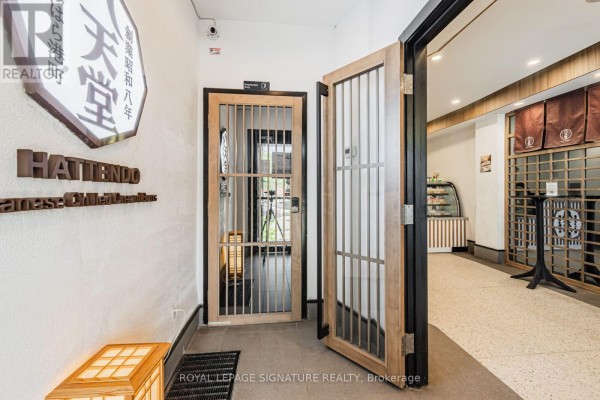 13 Baldwin Street, Toronto, ON M5T1L1 Photo 5