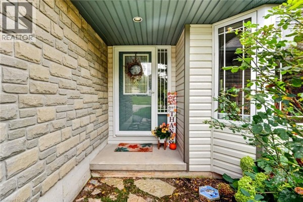 2pc Bathroom - 13 Barton Street, Cayuga, ON N0A1E0 Photo 5