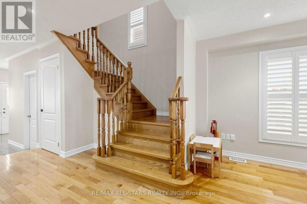Bedroom 2 - 13 Boulderbrook Drive, Toronto, ON M1X2B9 Photo 5