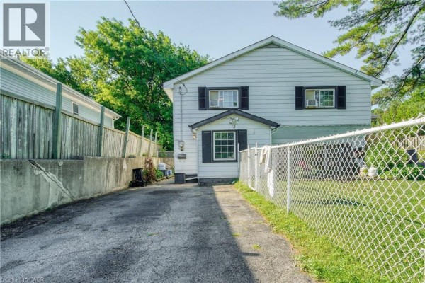 13 Brooklynne Road, Cambridge, ON, photo 2