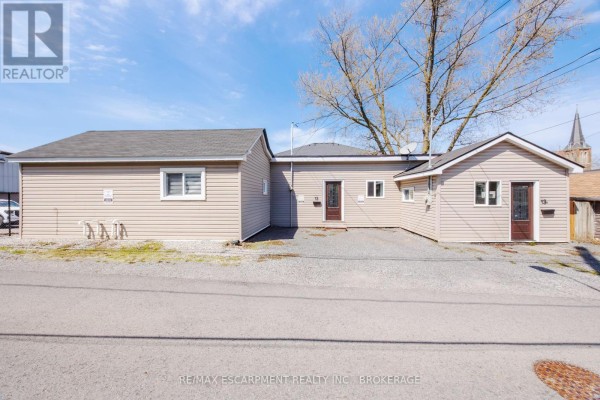 13 Chestnut Lane, St  Catharines, ON, photo 2