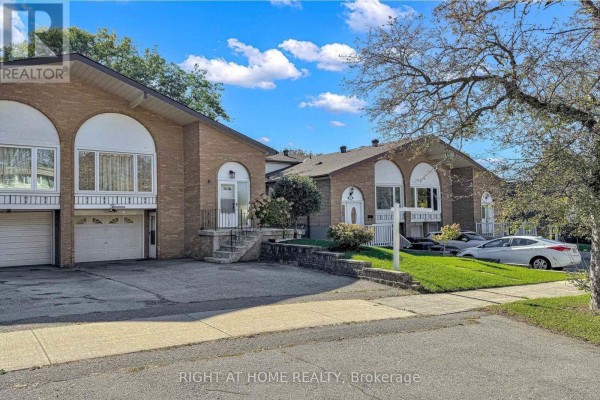 Kitchen - 13 Clancy Drive, Toronto, ON M2J2V7 Photo 4