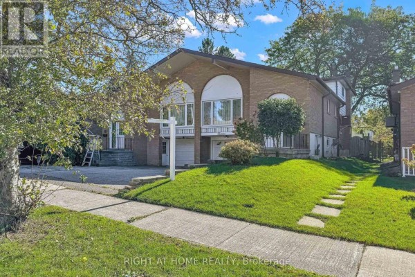 Family room - 13 Clancy Drive, Toronto, ON M2J2V7 Photo 5