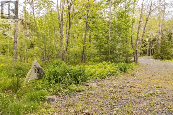13 Cottage Lane, Windsor Junction, NS B2T1G7 Photo 4