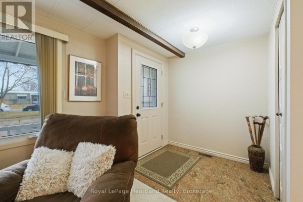 13 Cypress Point Crescent, South Huron, ON, photo 3