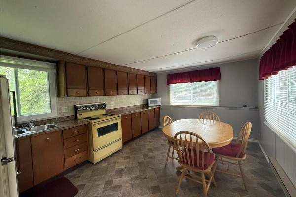 13 Eagle Point Resort Road, Thomas Lake, MB R0J1X0 Photo 3