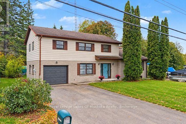 Residential for sale at 13 East Road, Lake Of Bays, ON - MLS® LhvQjf