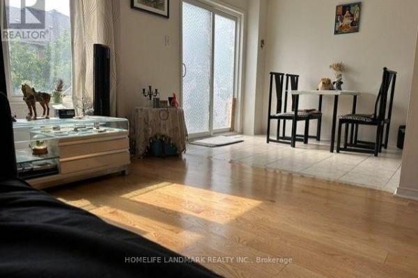 Bedroom 2 - 13 Eastwind Drive, Whitchurch Stouffville, ON L4A0W6 Photo 5