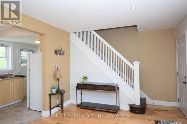 13 Flindall Street, Quinte West, ON, photo 3