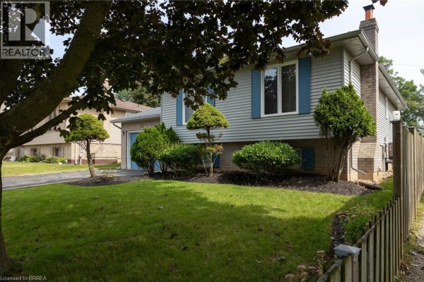 13 Forest Drive, Paris, ON, photo 3