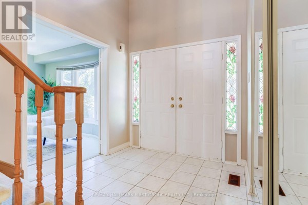 Family room - 13 Griffiths Drive, Ajax, ON L1T3J3 Photo 5