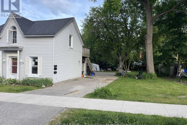 13 Henry Street, Barrie, ON, photo 2